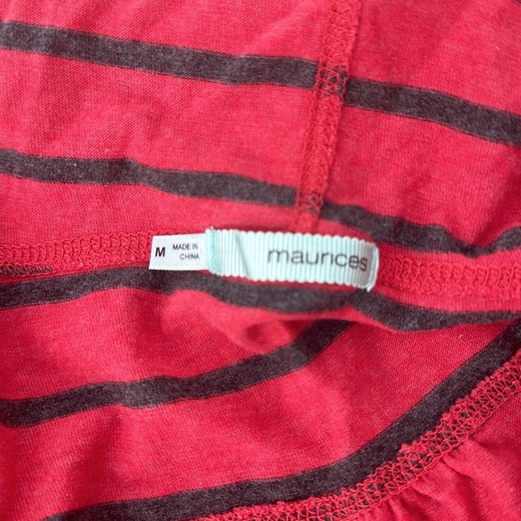 Maurices, Size Medium, Hooded Long Sleeve Top - Picture 3 of 6